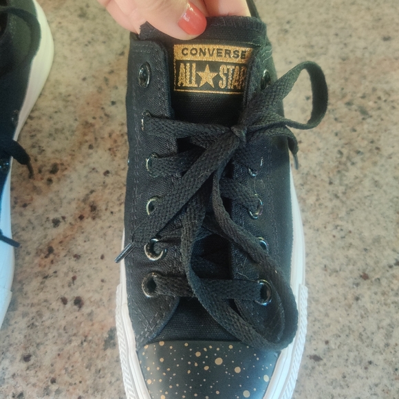 Converse Limited Edition Sneakers Size 6.5 - Picture 2 of 6